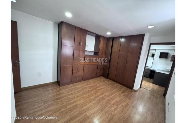 Casas, Venta, Bogotá - $950.000.000