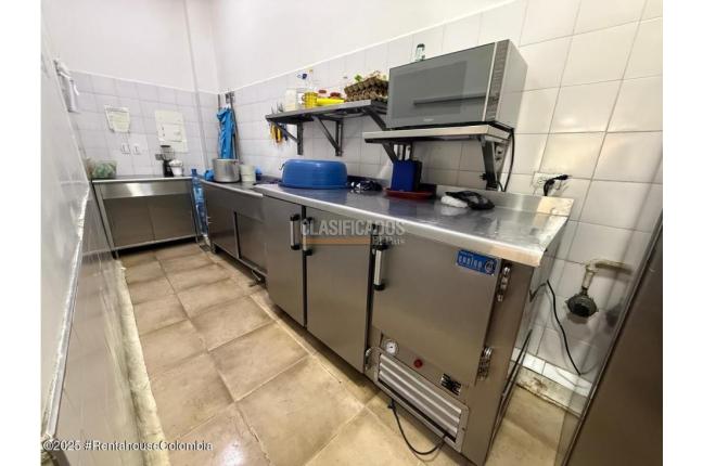 Locales y Bodegas, Alquiler, Bogotá - $2.500.000