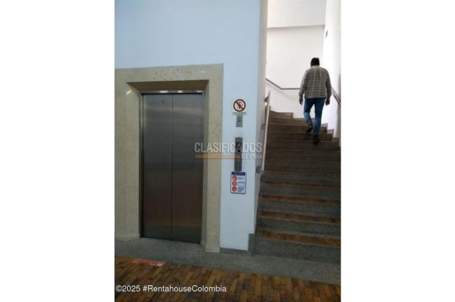 Locales y Bodegas, Alquiler, Bogotá - $2.500.000