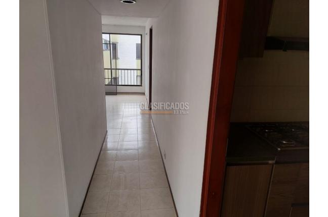 Apartamentos, Alquiler, Multicentro - $2.900.000