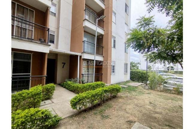 Apartamentos, Alquiler, Candelaria - $800.000