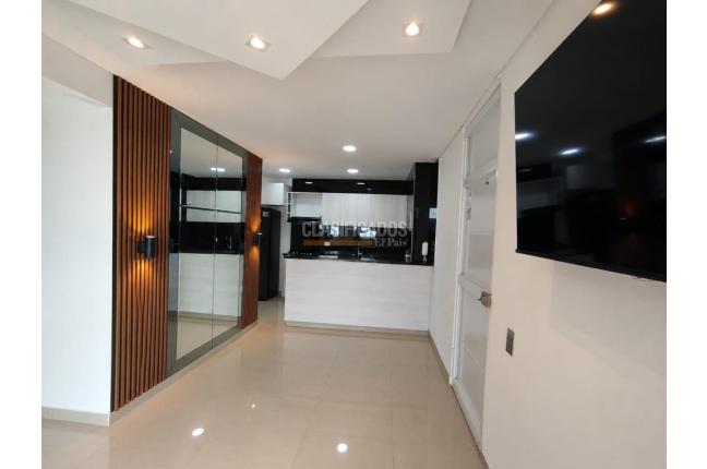 Apartamentos, Alquiler, Candelaria - $800.000