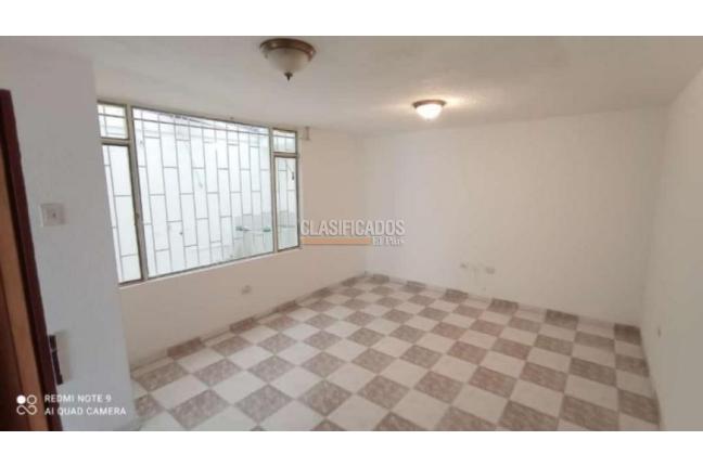 Casas, Venta, Bogotá - $600.000.000