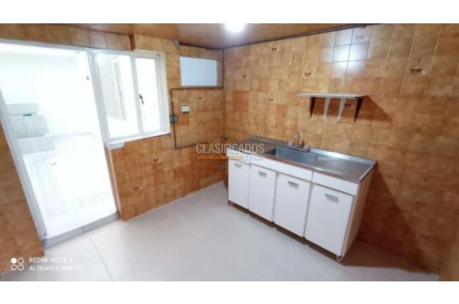 Casas, Venta, Bogotá - $600.000.000