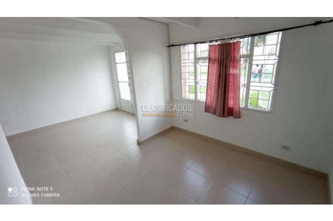 Casas, Venta, Bogotá - $600.000.000
