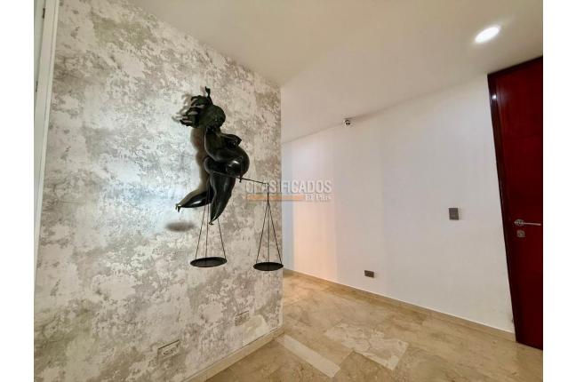 Apartamentos, Venta en Altos Menga