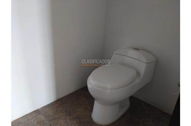 Oficinas y Consultorios, Alquiler, Granada - $2.600.000