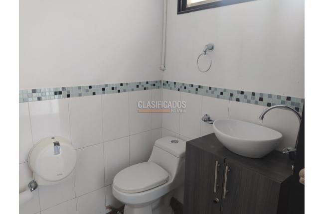 Oficinas y Consultorios, Alquiler, Granada - $2.600.000