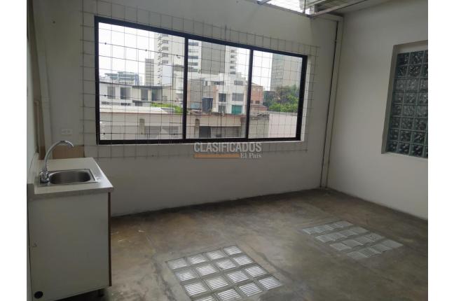 Oficinas y Consultorios, Alquiler, Granada - $2.600.000