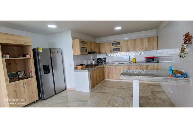 Casas, Venta, Bella Suiza - $1.300.000.000