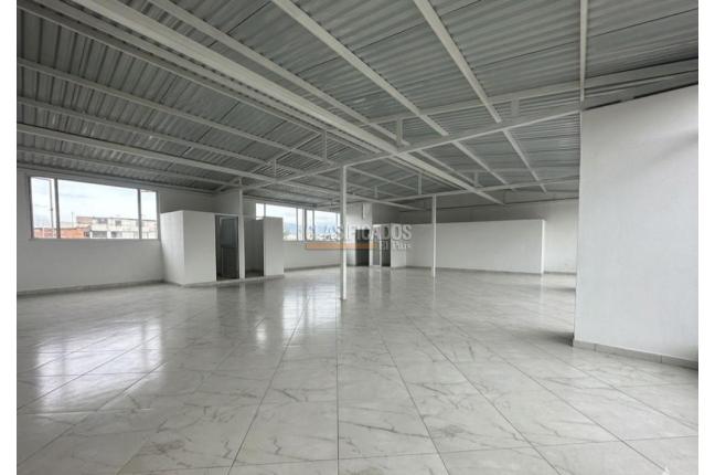 Locales y Bodegas, Alquiler, Madrid - $4.500.000
