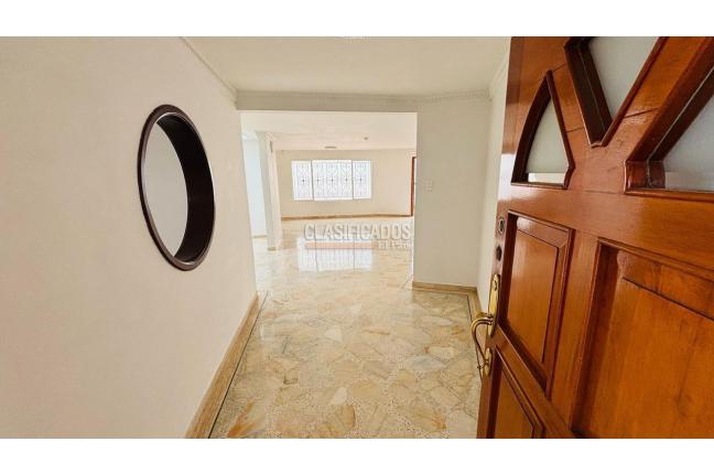 Casas, Venta, Prados del Norte - $780.000.000