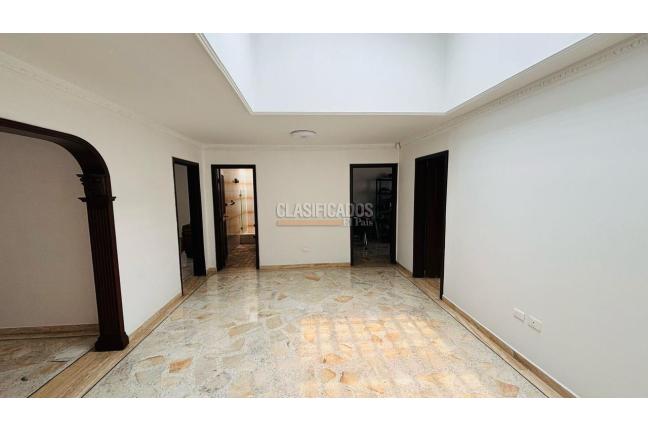Casas, Venta, Prados del Norte - $780.000.000