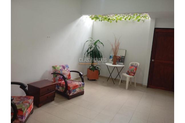 Apartaestudios, Alquiler en La Merced