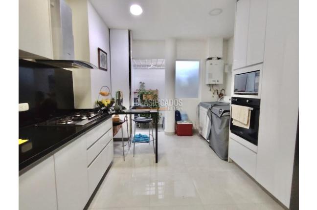 Casas, Venta, Ciudad Jardín - $1.300.000.000