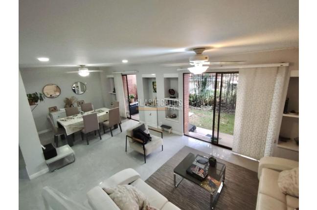 Casas, Venta, Ciudad Jardín - $1.300.000.000