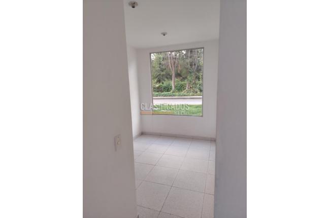 Locales y Bodegas, Alquiler, Funza - $1.710.000