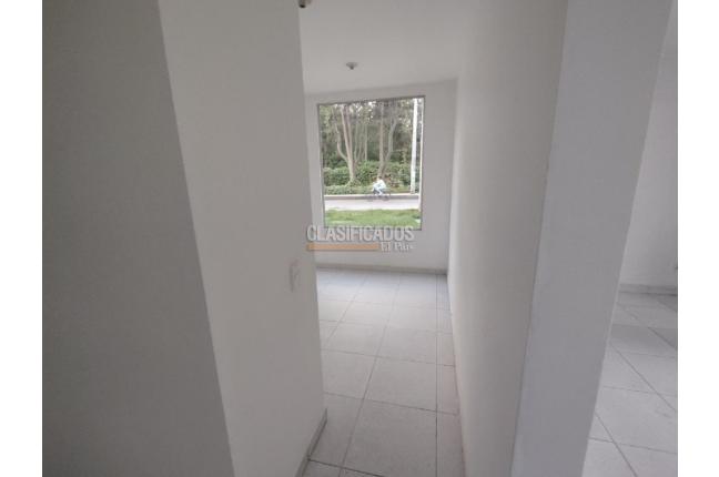 Locales y Bodegas, Alquiler, Funza - $1.710.000