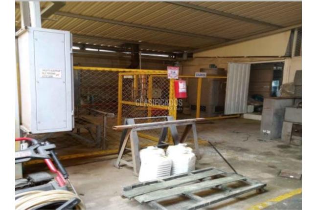 Locales y Bodegas, Venta, La Esmeralda - $6.500.000.000