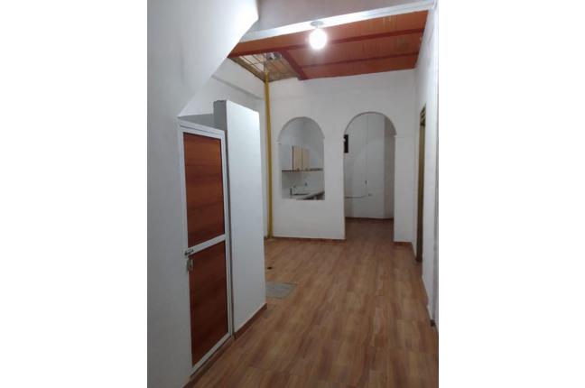 Casas, Alquiler, Saavedra Galindo - $800.000