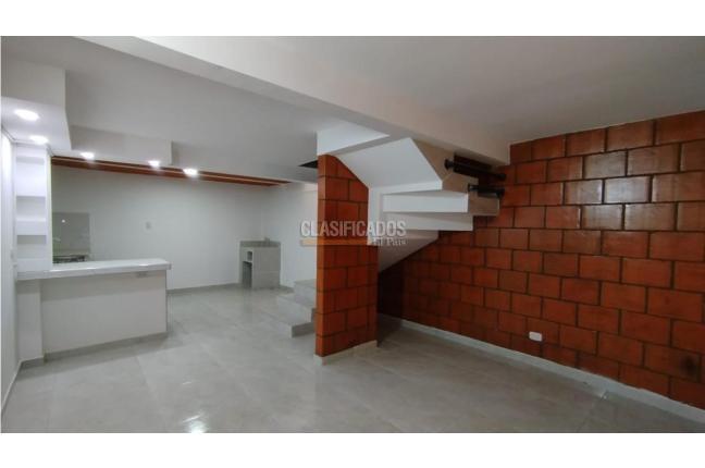 Casas, Alquiler, Candelaria - $750.000