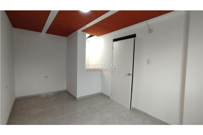 Casas, Alquiler, Candelaria - $750.000