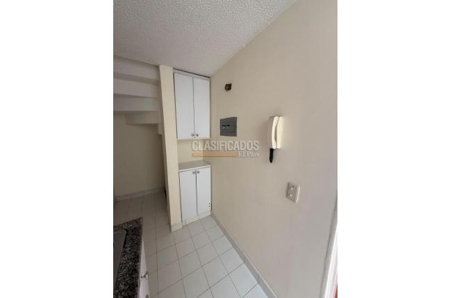 Casas, Alquiler, Bogotá - $2.400.000