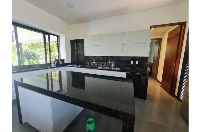 Casas, Venta, Meléndez - $2.200.000.000