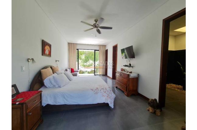 Casas, Venta, Meléndez - $2.200.000.000