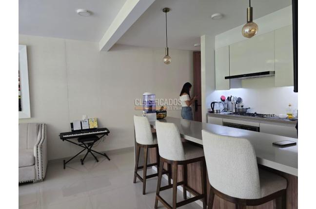 Apartamentos, Venta en Pance