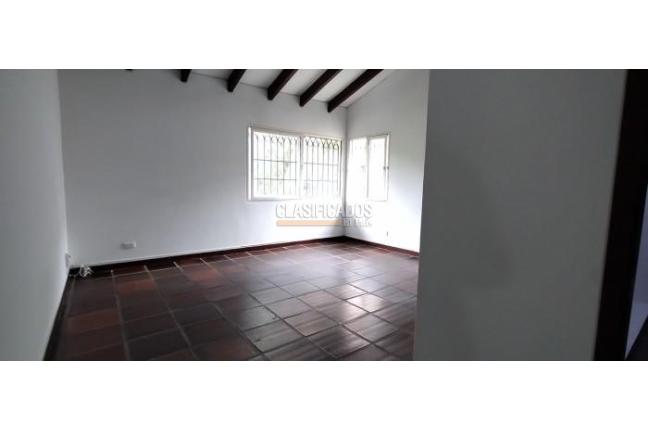 Casas, Alquiler, Santa Rita - $7.500.000