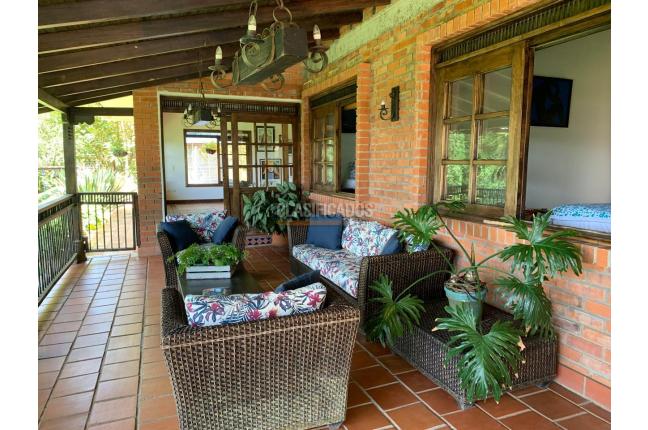 Fincas y Casas Campestres, Venta en La Elvira