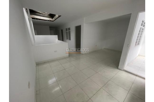 Apartamentos, Alquiler, Nueva Floresta - $800.000