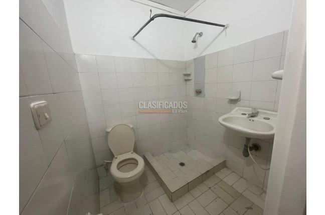 Apartamentos, Alquiler, Nueva Floresta - $800.000