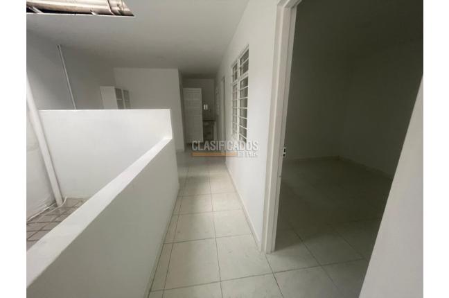 Apartamentos, Alquiler, Nueva Floresta - $800.000
