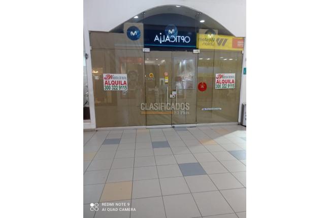 Locales y Bodegas, Alquiler en Centro Ccial Palmetto