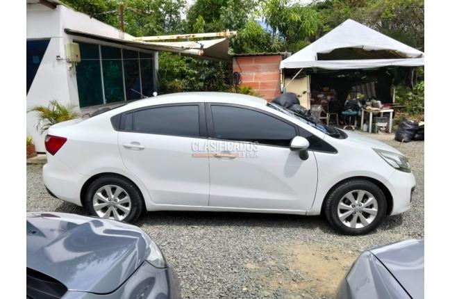 Kia Rio 2014 - $42.000.000