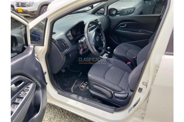 Kia Rio 2014 - $42.000.000