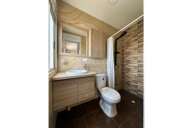 Apartamentos, Alquiler, Poblado Campestre - $800.000
