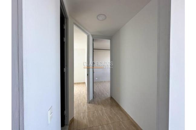 Apartamentos, Alquiler, Poblado Campestre - $800.000