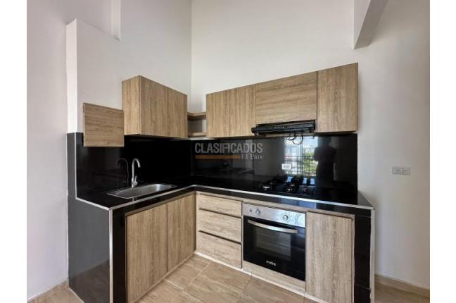Apartamentos, Alquiler, Poblado Campestre - $800.000