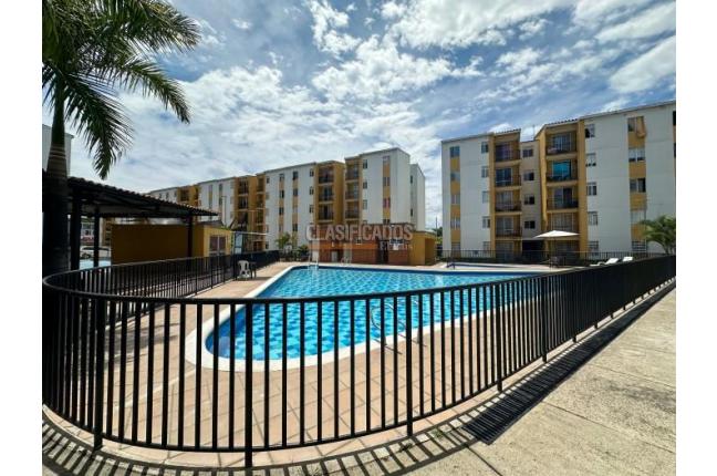 Apartamentos, Alquiler, Poblado Campestre - $800.000