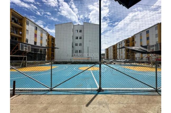 Apartamentos, Alquiler, Poblado Campestre - $800.000