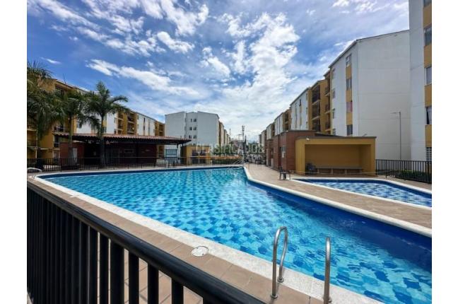 Apartamentos, Alquiler, Poblado Campestre - $800.000