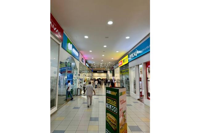 Locales y Bodegas, Alquiler, Tequendama - $9.000.000