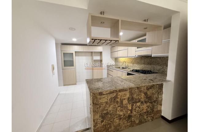 Apartamentos, Alquiler, Ciudad Jardín - $4.500.000