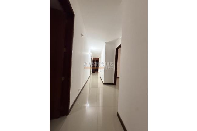 Apartamentos, Alquiler, Ciudad Jardín - $4.500.000