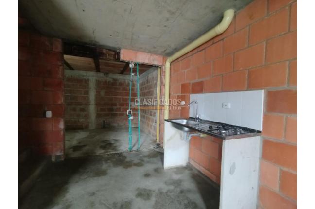 Casas, Alquiler, Candelaria - $650.000