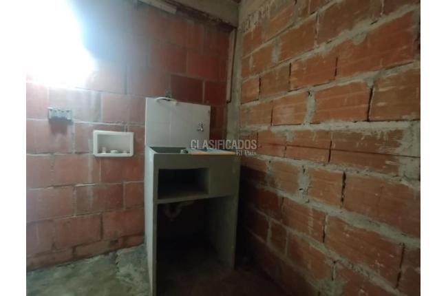 Casas, Alquiler, Candelaria - $650.000