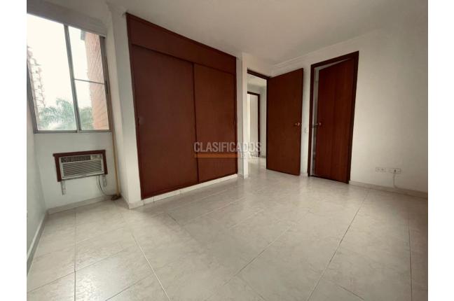 Apartamentos, Alquiler en Las Quintas de Don Simón